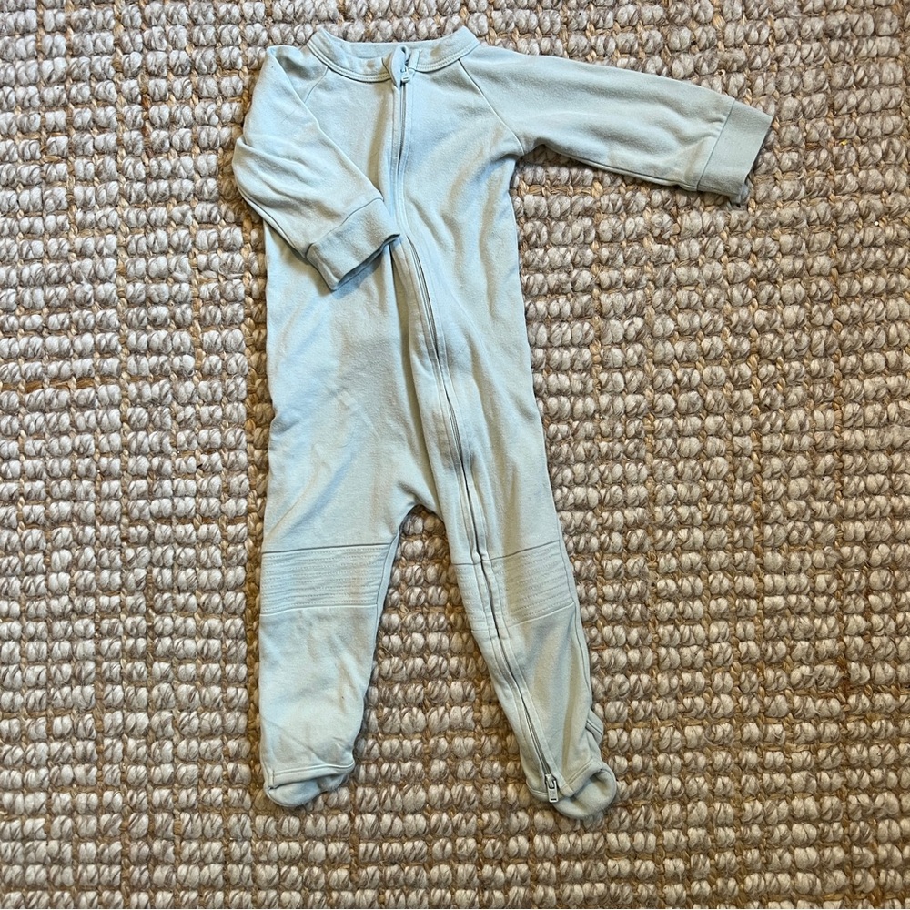 Goumi pajamas